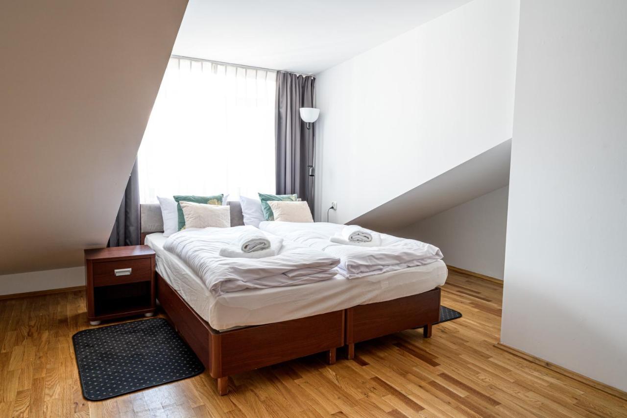 On/Set Aparthotel Krakow Ngoại thất bức ảnh