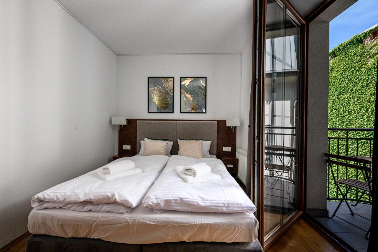 On/Set Aparthotel Krakow Ngoại thất bức ảnh