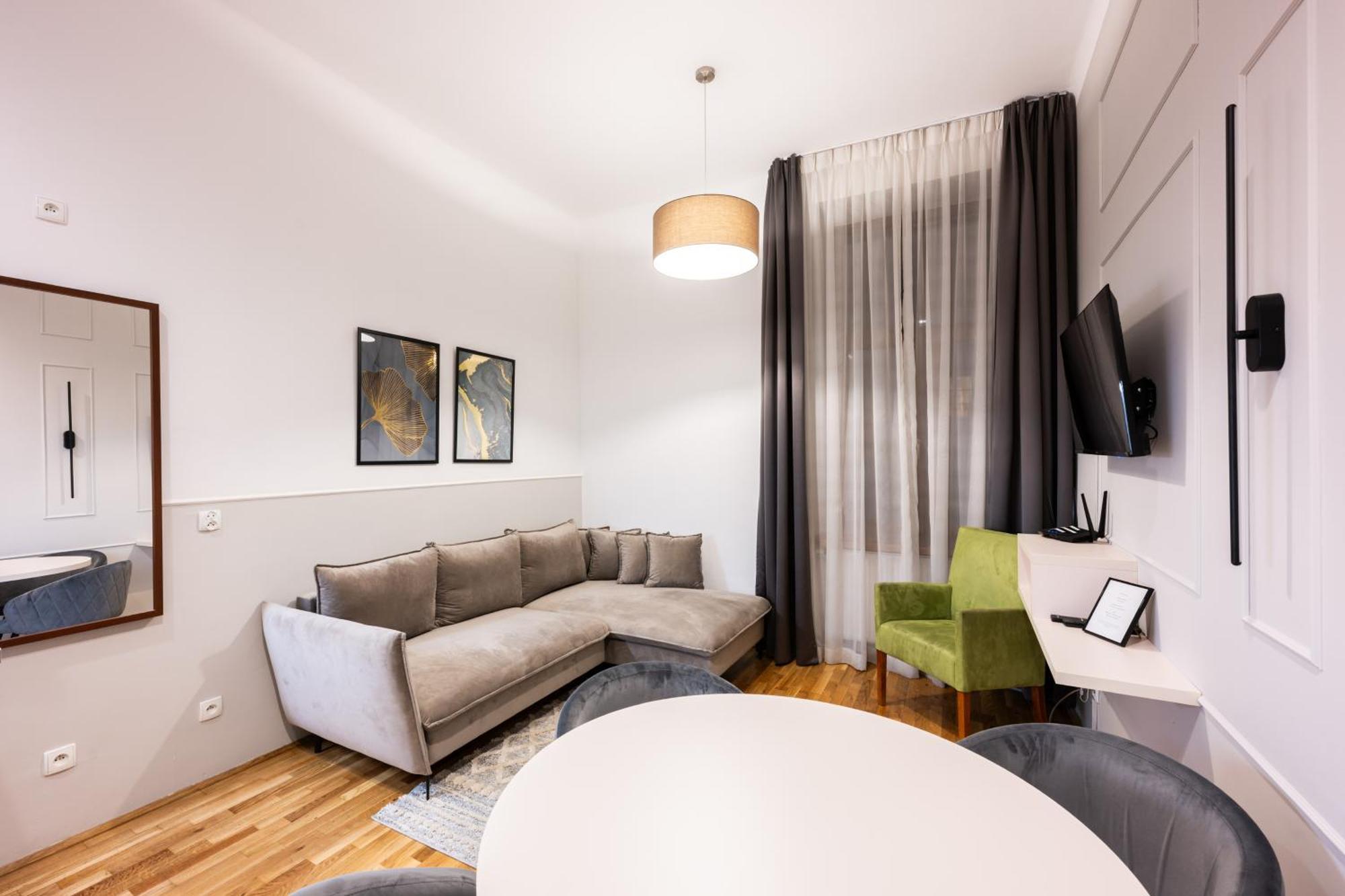 On/Set Aparthotel Krakow Ngoại thất bức ảnh
